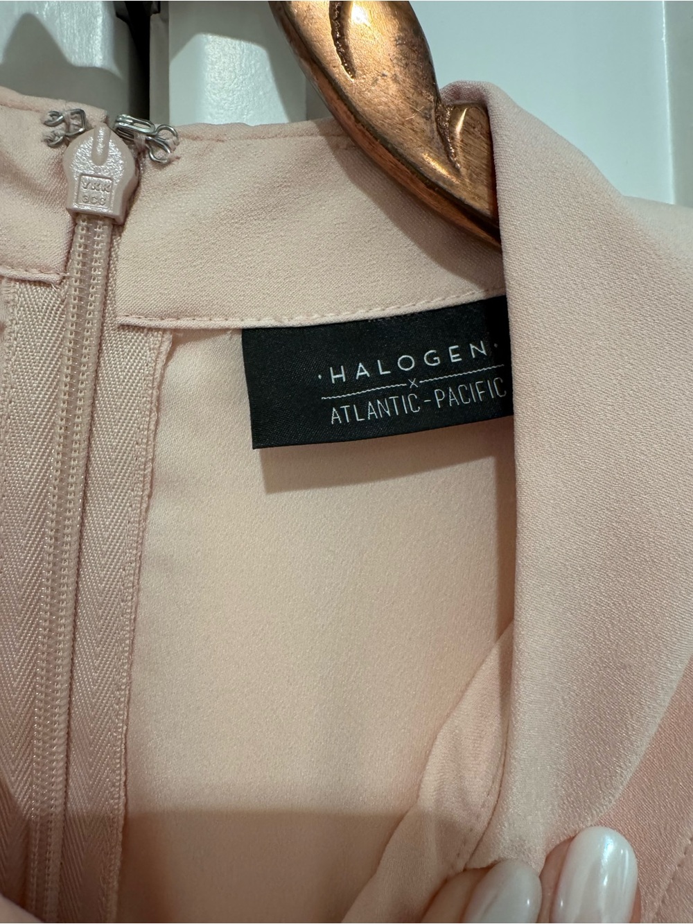 Halogen Atlantic Pacific Pink Bow-Front Pleated Blouse with pearl detail. Size M - Picture 7 of 9